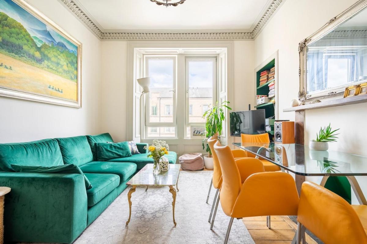 Apartment Stunning Flat With Modern Furnishings